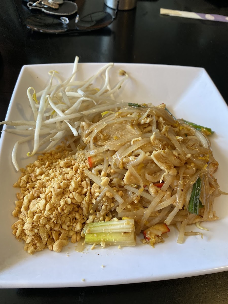 Sweet Basil Thai Cuisine-3
