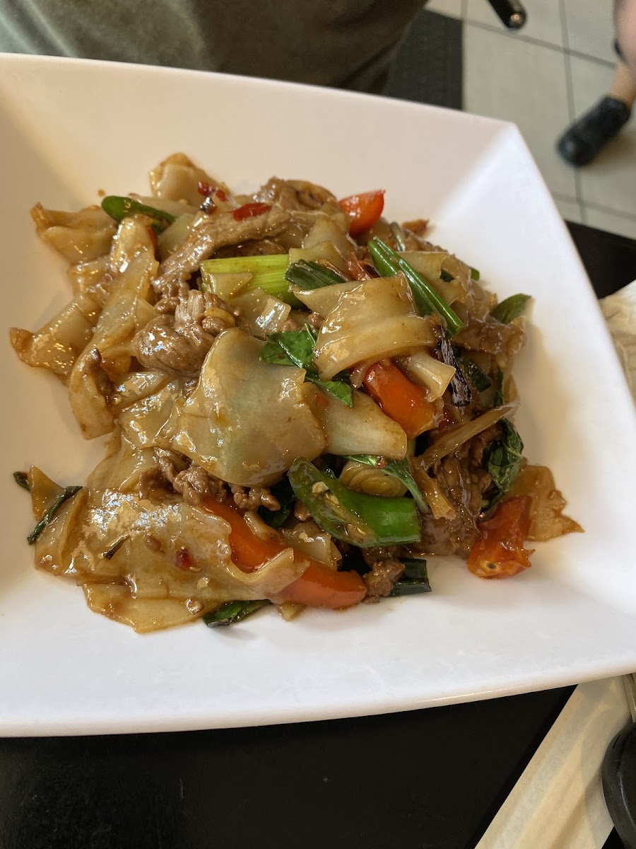 Sweet Basil Thai Cuisine-4