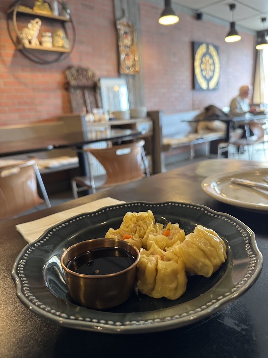 Sweet Basil Thai Cuisine-8